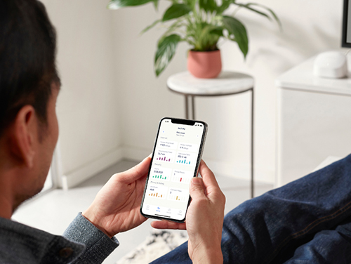 Man using eero App
