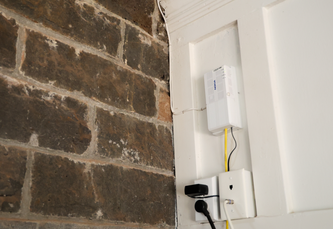 Cable routing and managing 2 Cable routing and managing 2